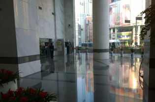 上海實業(yè)大廈寫字樓 徐家匯核心區(qū)高區(qū)朝南方正戶型，租金6.8元/平米/天