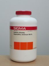 專(zhuān)業(yè)化學(xué)試劑聚焦 依西美坦中間體的高效合成與上?；鈱?shí)業(yè)的卓越產(chǎn)品展示